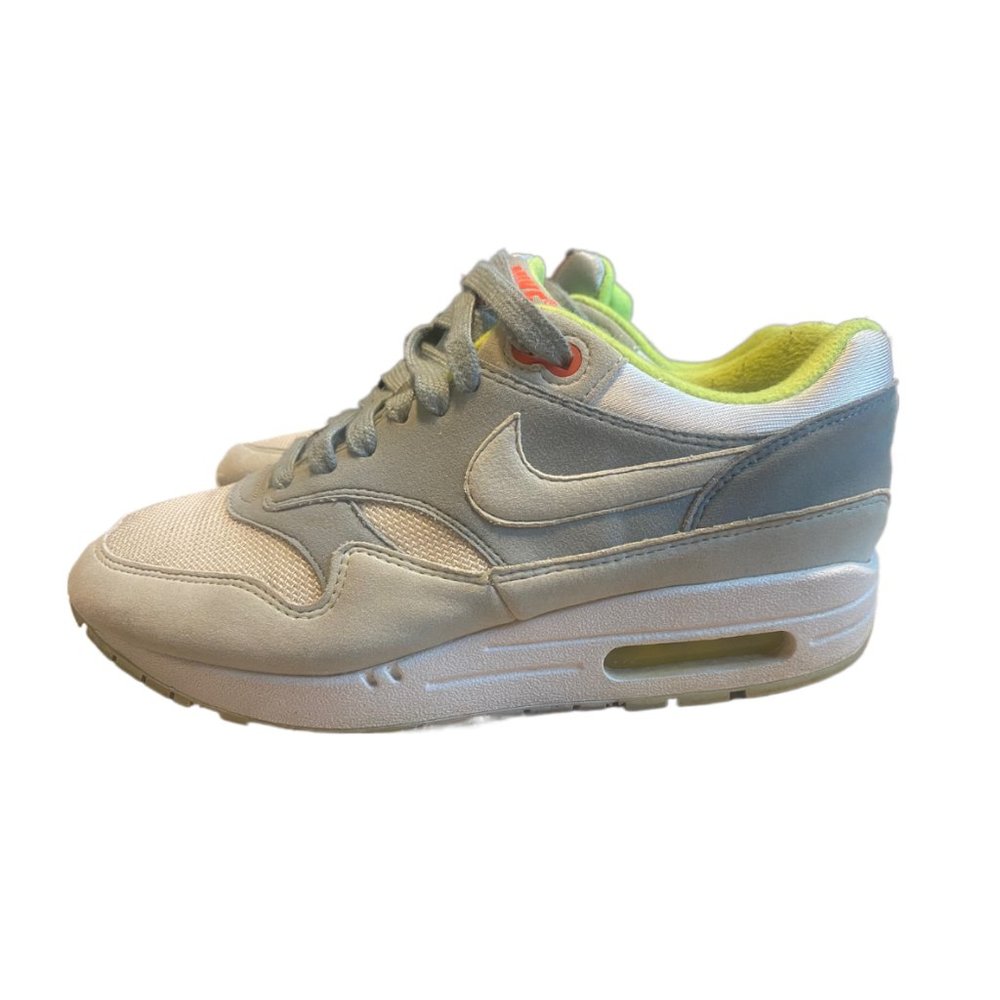 Nike Air Max Women's Size 8 Grey/White/Yellow